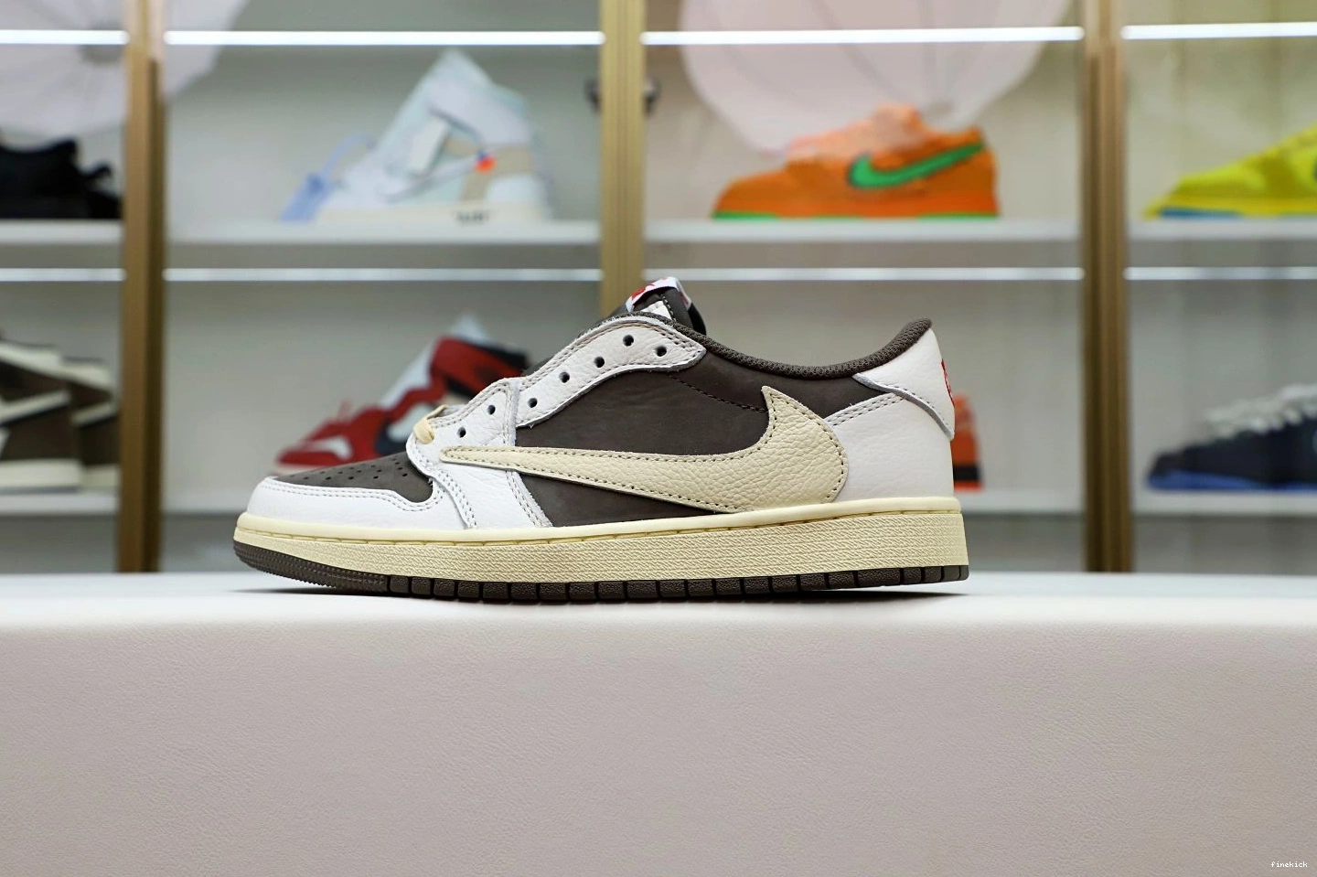 TRAVIS MOCHA OG REVERSE JORDAN SCOTT LOW AIR 1 X 0921